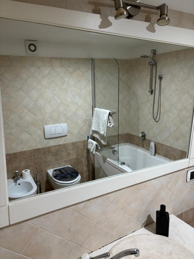Boutique Rooms Trastevere Roma Exterior foto